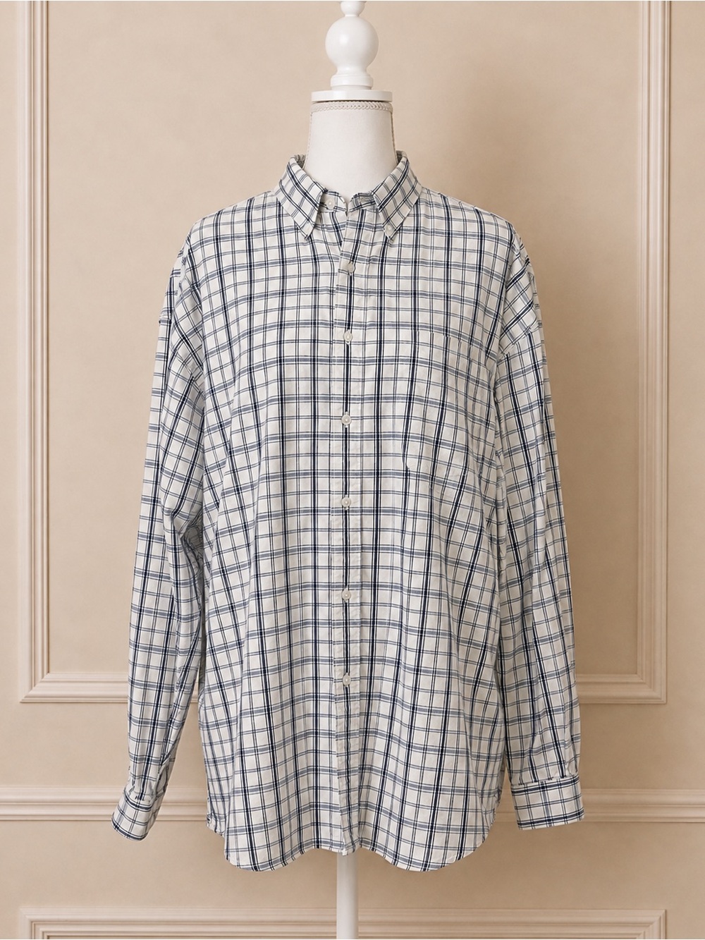 Eddie Bauer Men’s XL White Navy Plaid Button Down Shirt 100% Cotton Thick Preppy